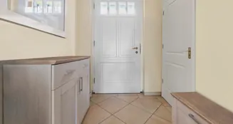 von_poll_real_estate_property_25295007_image_1