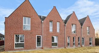 von_poll_real_estate_property_25295017_image_0