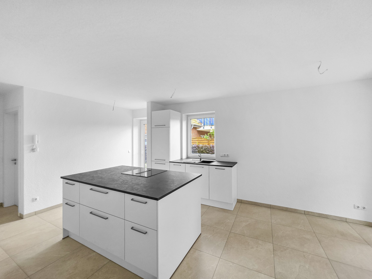 NEUBAU | Stilvolle 2-Zimmer-Erdgeschosswohnung mit hochwertiger Küche im Weyher Ortskern