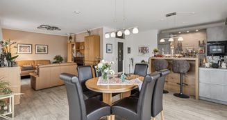 von_poll_real_estate_property_25295031_image_11