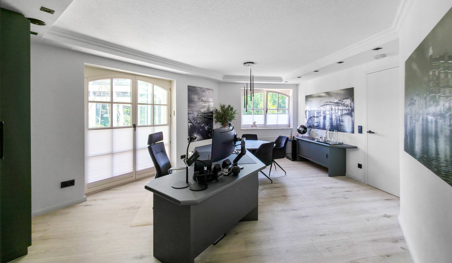 Büro