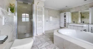 von_poll_real_estate_property_25295032_image_18