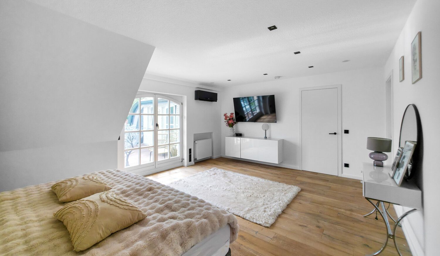 Schlafzimmer II