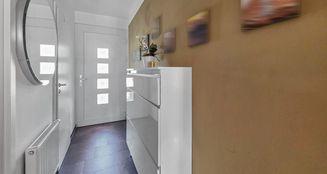 von_poll_real_estate_property_25295034_image_1