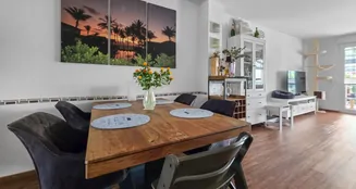 von_poll_real_estate_property_25295034_image_7