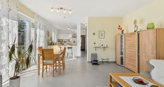 von_poll_real_estate_property_25295045_image_5