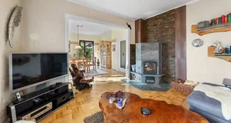 von_poll_real_estate_property_25295051_image_13