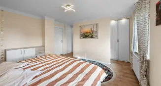 von_poll_real_estate_property_25295051_image_20