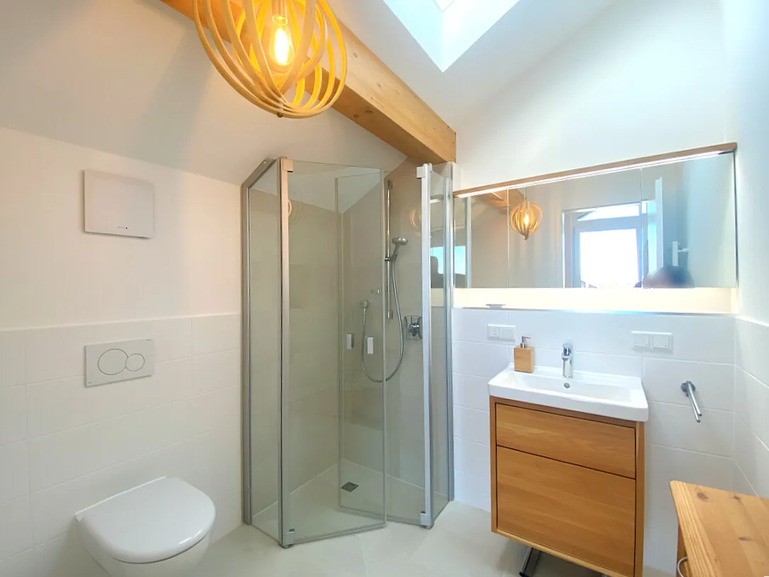 Badezimmer DG