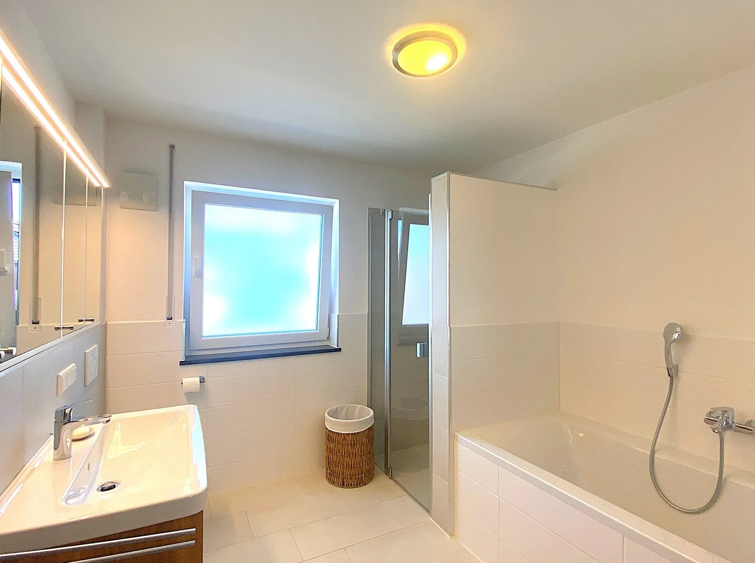 Badezimmer I OG