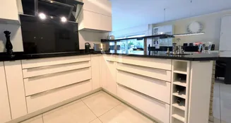 von_poll_real_estate_property_24313027_image_7