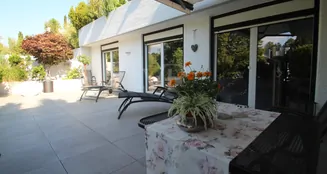 von_poll_real_estate_property_24313027_image_0