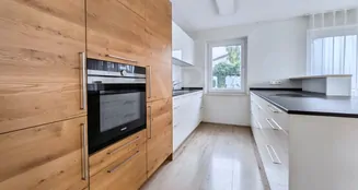 von_poll_real_estate_property_25313016_image_1