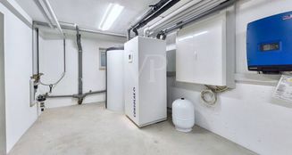 von_poll_real_estate_property_25313016_image_18
