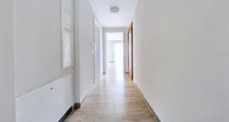 von_poll_real_estate_property_25313016_image_12