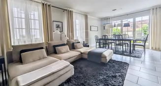 von_poll_real_estate_property_25313013_image_0