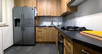 von_poll_real_estate_property_24313018_image_8