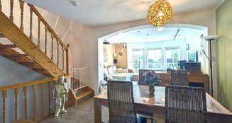 von_poll_real_estate_property_25313003_image_0