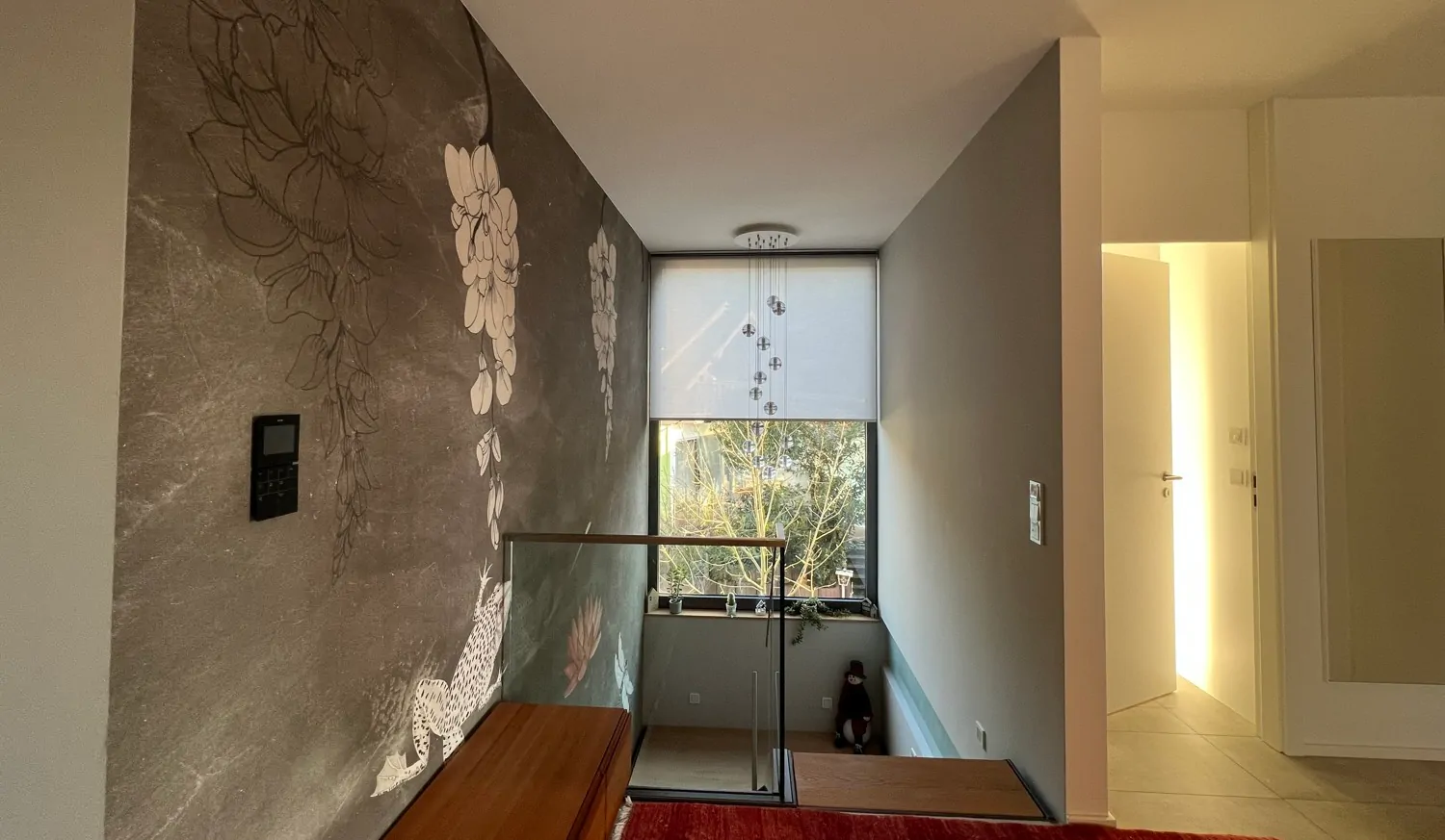 Flurbereich mit privatem Zugang zum Obergeschoss