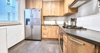 von_poll_real_estate_property_25313007_image_0