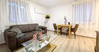 von_poll_real_estate_property_25313008_image_0