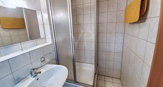 von_poll_real_estate_property_25313014_image_8