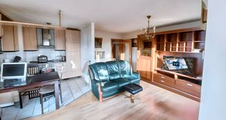 von_poll_real_estate_property_25313014_image_2