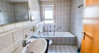 von_poll_real_estate_property_25313014_image_8
