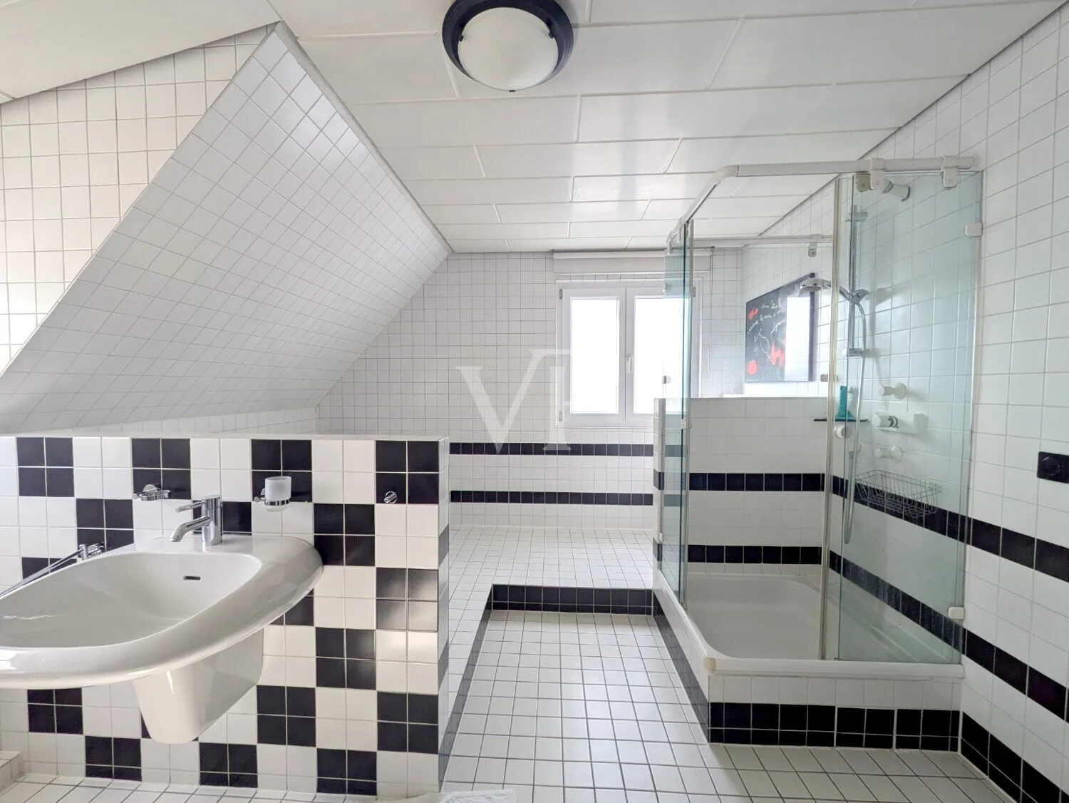 Badezimmer DG