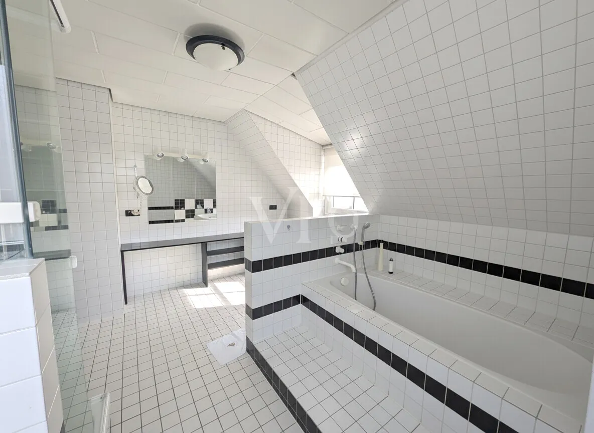Badezimmer DG