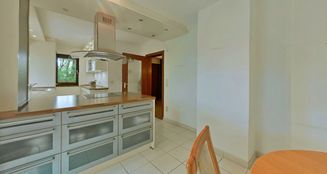 von_poll_real_estate_property_25293022_image_10