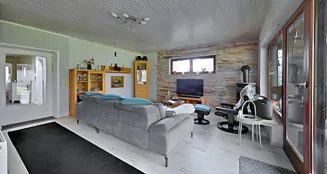 von_poll_real_estate_property_25293051_image_11