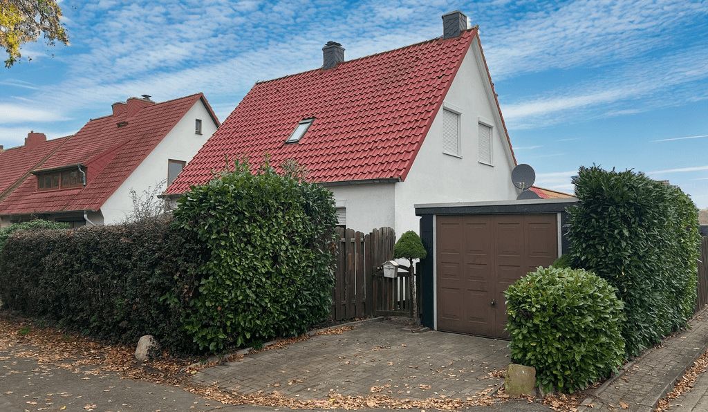 Straßenansicht