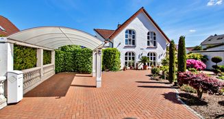von_poll_real_estate_property_25293002_image_1