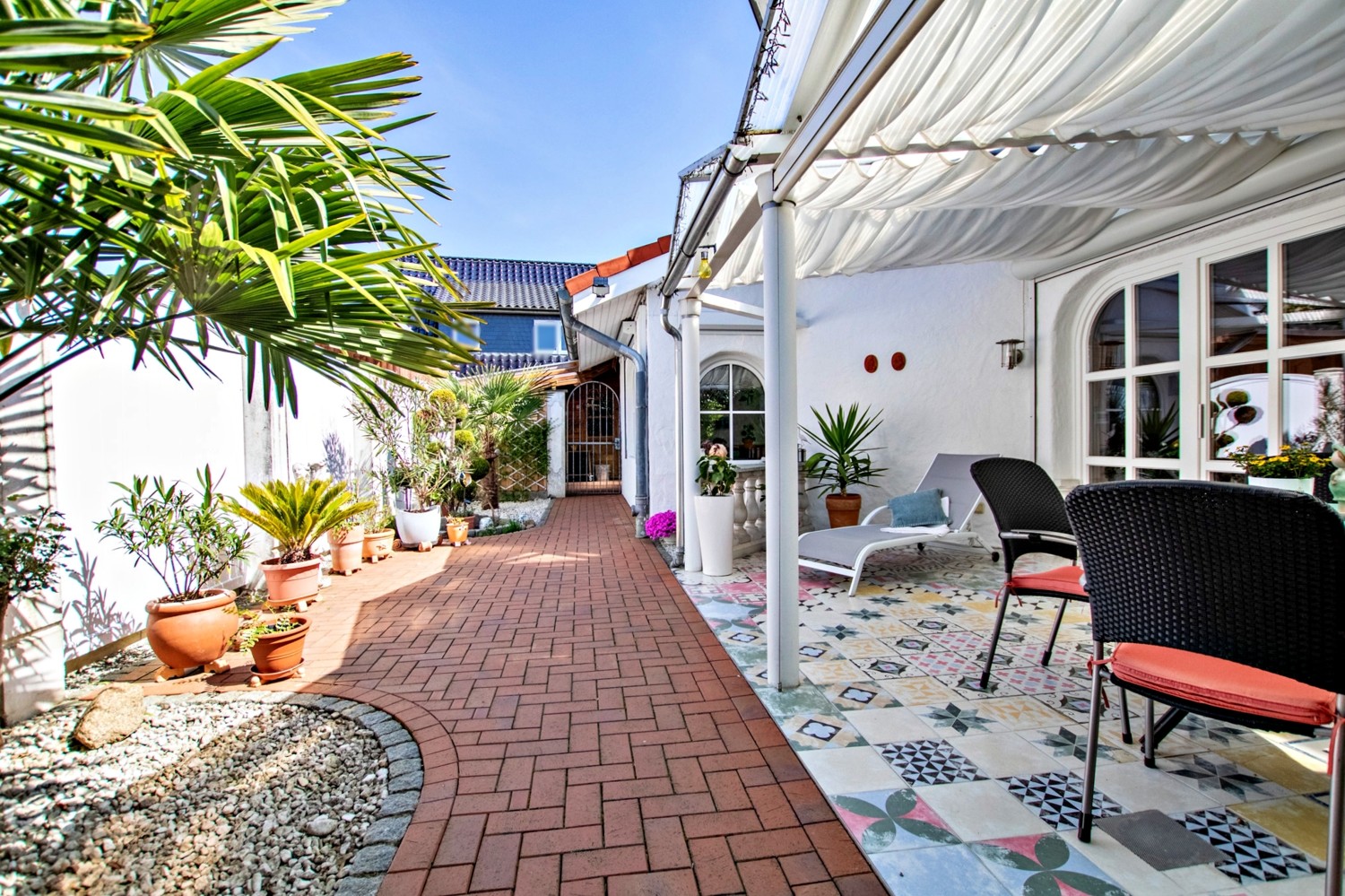 Überdachte Terrasse