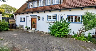 von_poll_real_estate_property_25293046_image_2