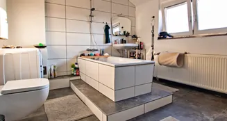 von_poll_real_estate_property_25293019_image_12