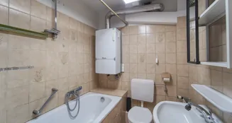 von_poll_real_estate_property_25293019_image_7