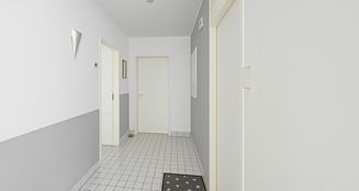 von_poll_real_estate_property_25293018_image_3