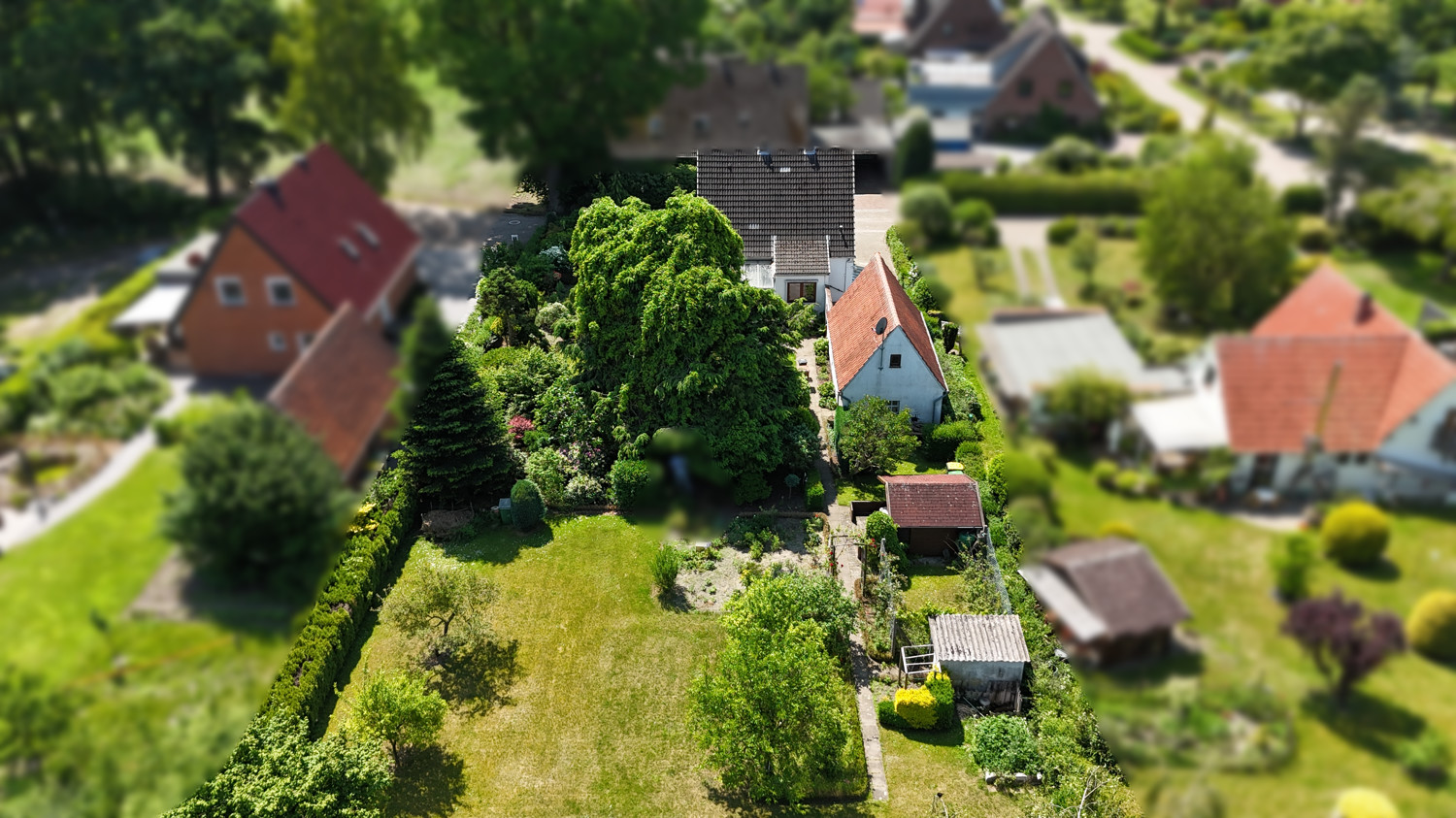 Grundstück