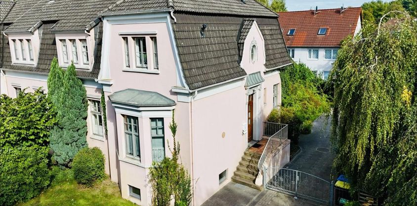 von Poll Immobilien GmbH