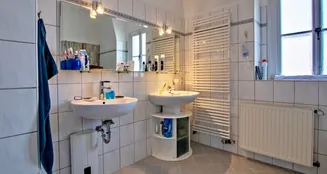 von_poll_real_estate_property_25293017_image_7