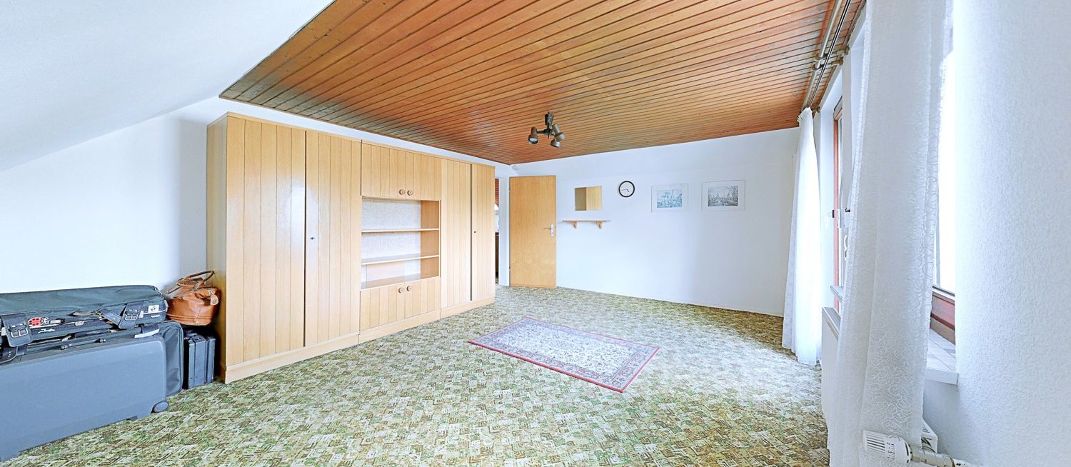 Schlafzimmer OG