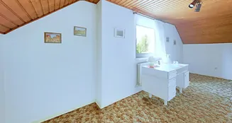 von_poll_real_estate_property_25293020_image_11