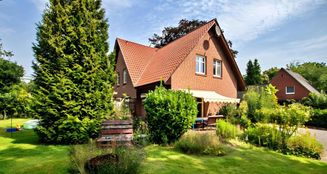 von_poll_real_estate_property_25293047_image_0