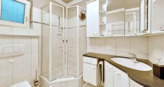 von_poll_real_estate_property_25293035_image_11