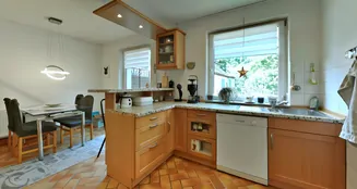 von_poll_real_estate_property_25293042_image_7