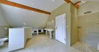 von_poll_real_estate_property_25293050_image_24