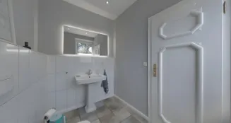 von_poll_real_estate_property_25293050_image_21