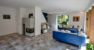 von_poll_real_estate_property_25293050_image_18